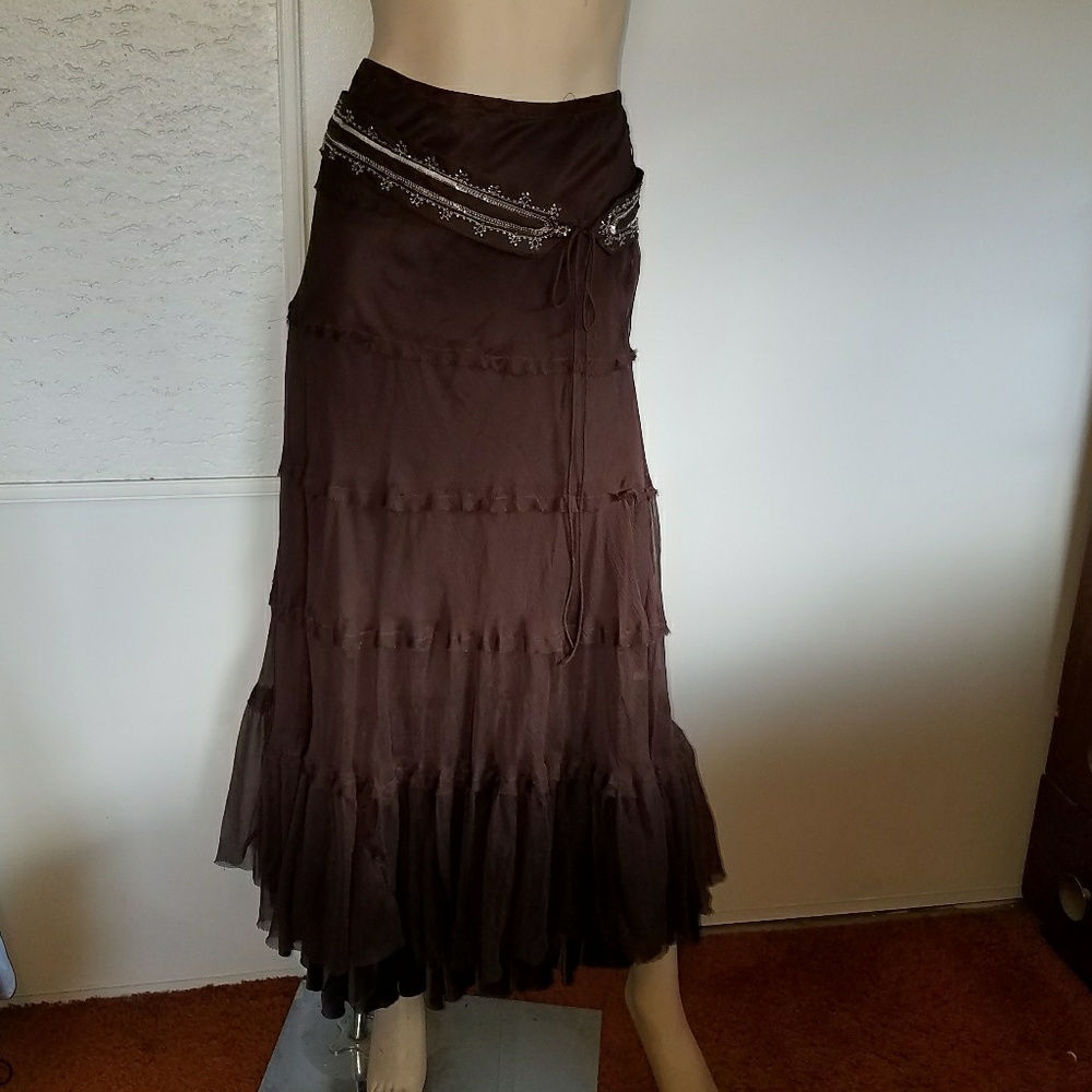 NWOT - SILK skirt with beaded belt